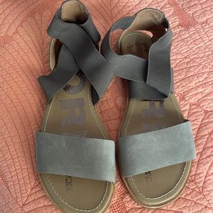 Sorel Ella II Open Toe Sandal Grey Leather Size 9.5 WORN TWICE